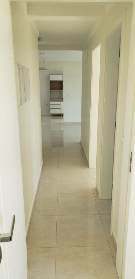 Apartamento à venda com 2 quartos, 67m² - Foto 8