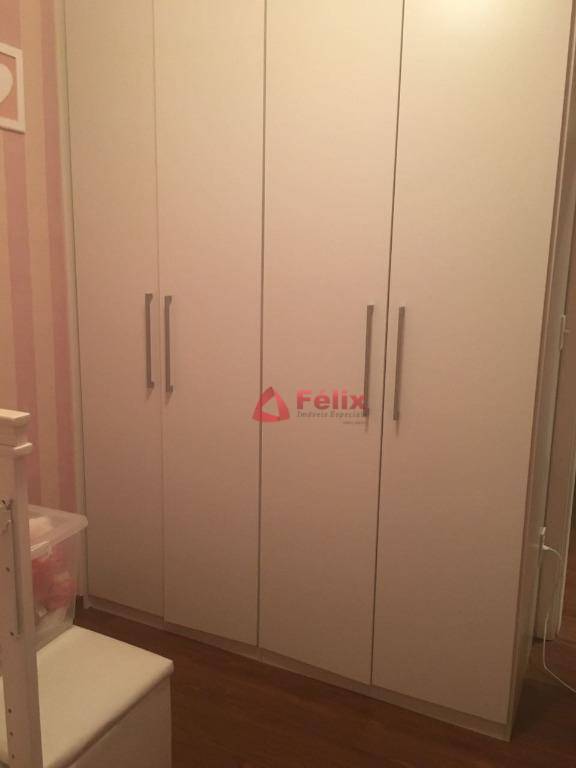 Apartamento à venda com 3 quartos, 106m² - Foto 11