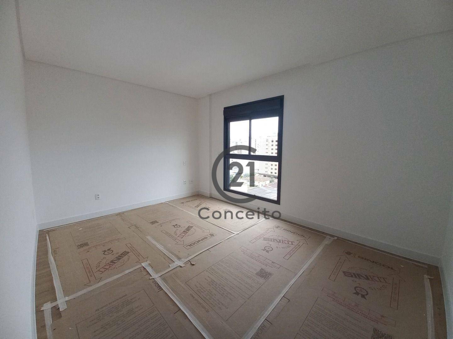 Apartamento à venda com 3 quartos, 129m² - Foto 19