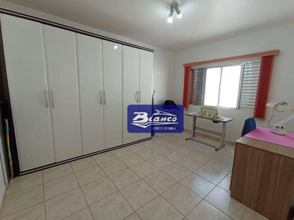 Casa à venda com 3 quartos, 261m² - Foto 27