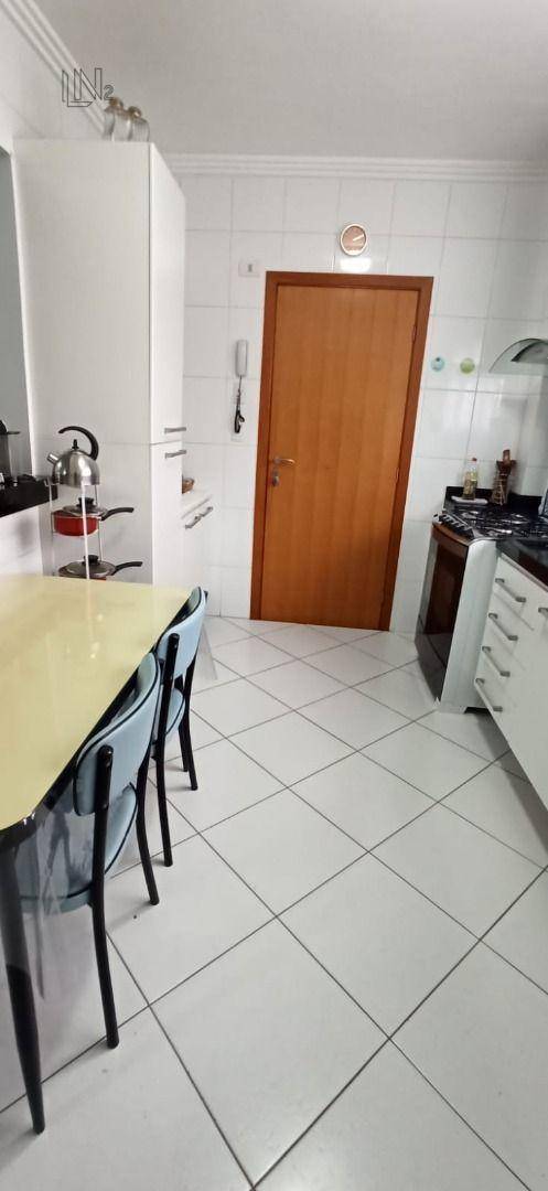 Apartamento à venda com 3 quartos, 140m² - Foto 50