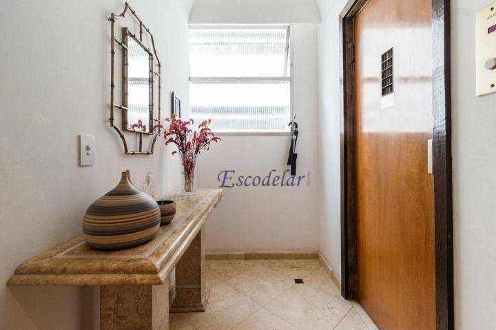 Apartamento à venda com 4 quartos, 270m² - Foto 15