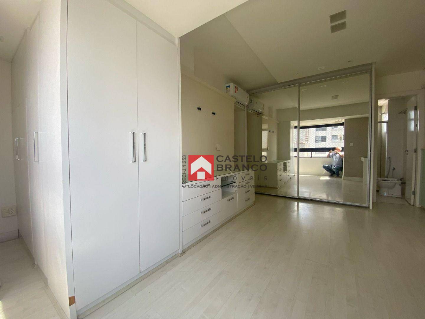 Apartamento à venda com 3 quartos, 130m² - Foto 18