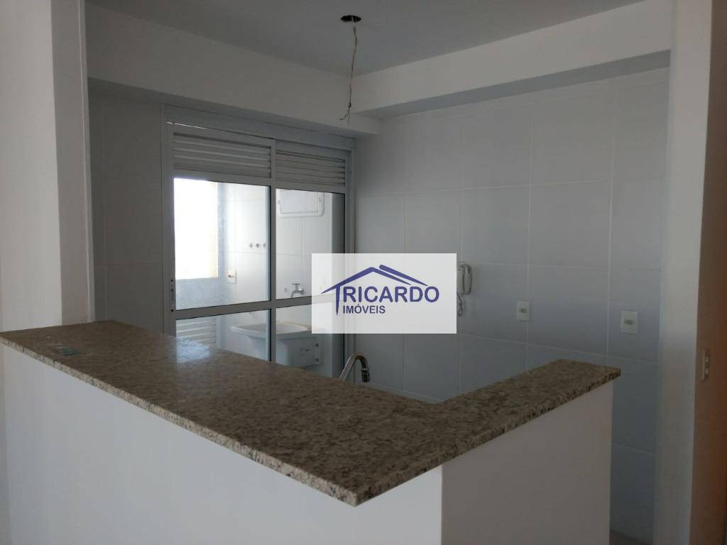 Apartamento à venda com 3 quartos, 73m² - Foto 1