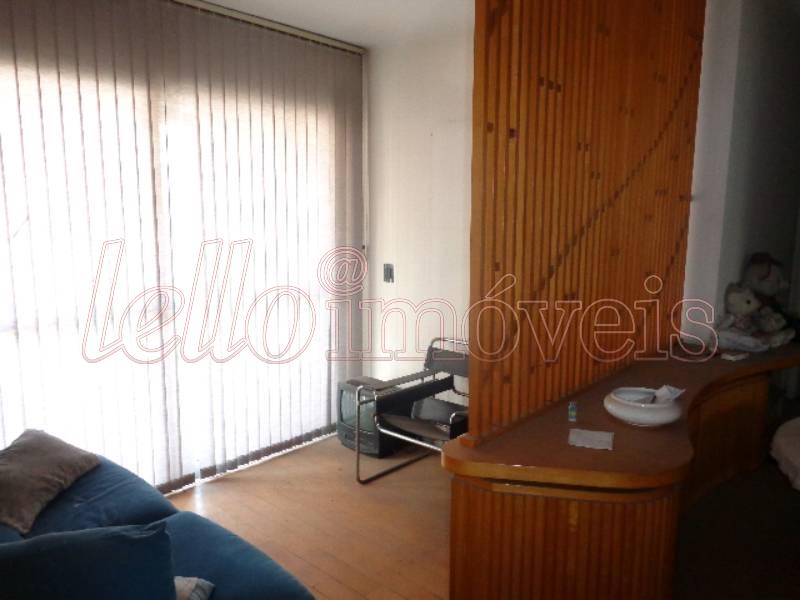 Apartamento para alugar com 3 quartos, 77m² - Foto 1