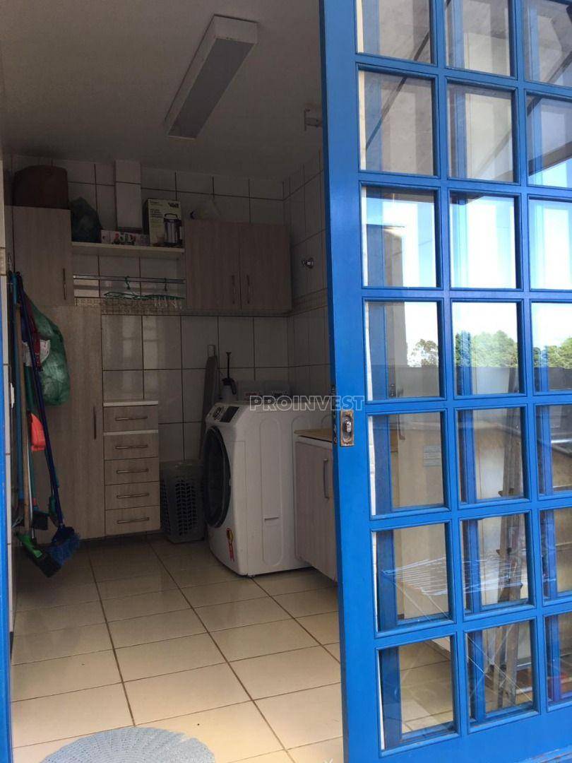 Casa de Condomínio à venda com 3 quartos, 231m² - Foto 25