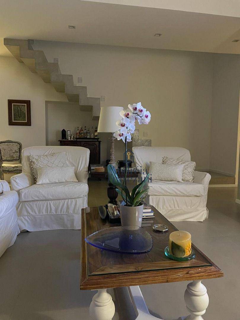 Casa de Condomínio à venda com 4 quartos, 290m² - Foto 5