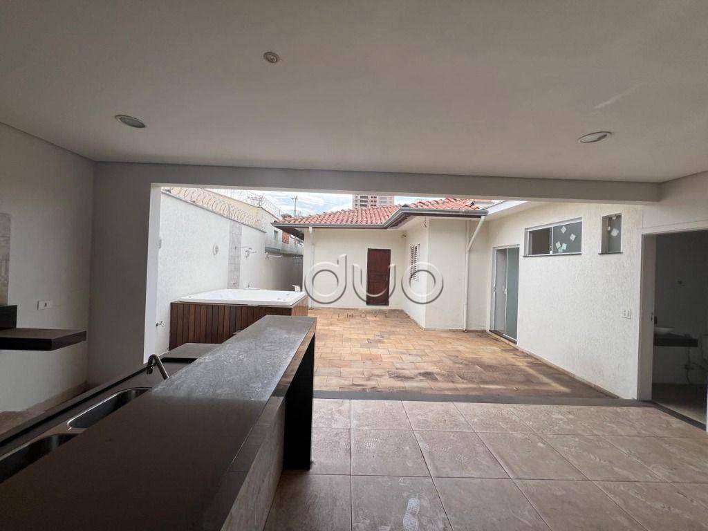 Casa para alugar com 3 quartos, 186m² - Foto 30