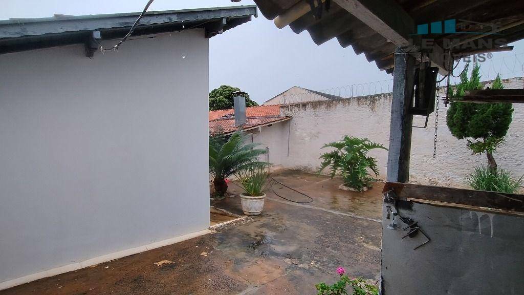 Casa à venda com 3 quartos, 136m² - Foto 31