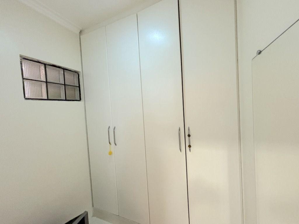 Apartamento à venda com 3 quartos, 294m² - Foto 23