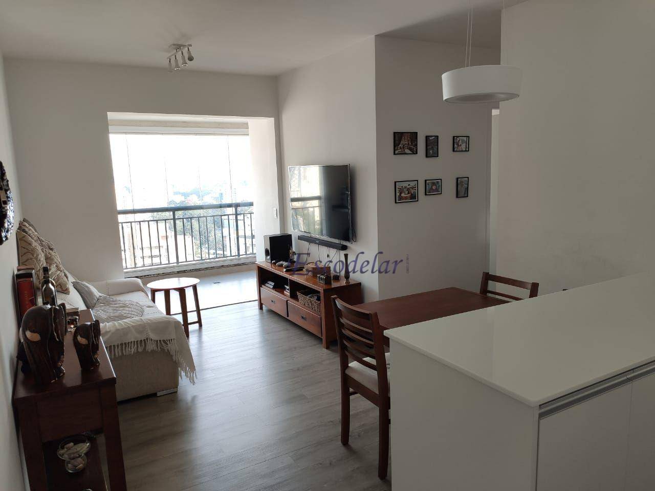 Apartamento à venda com 3 quartos, 70m² - Foto 3