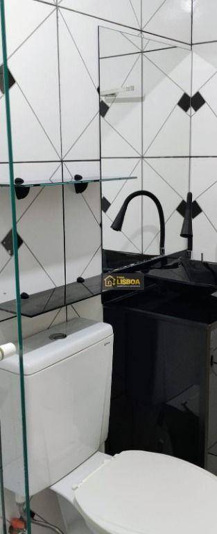 Apartamento à venda com 2 quartos, 40m² - Foto 16