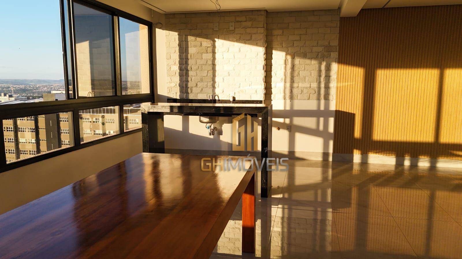 Apartamento à venda com 4 quartos, 237m² - Foto 4