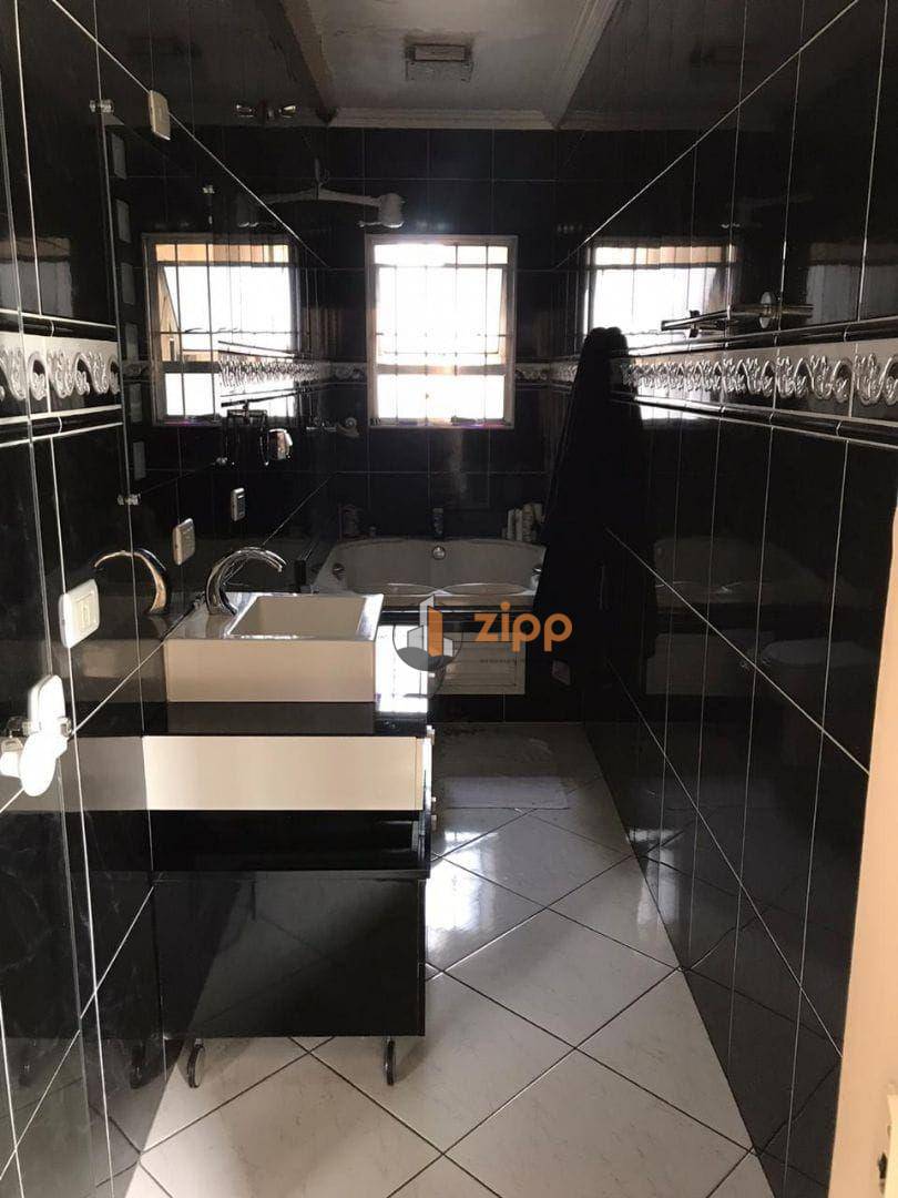 Sobrado à venda com 3 quartos, 204m² - Foto 11