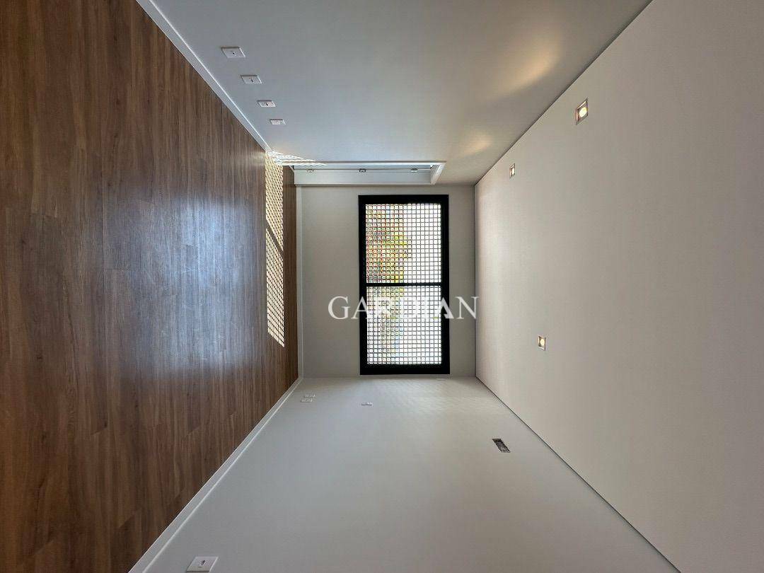 Sobrado à venda com 4 quartos, 379m² - Foto 34