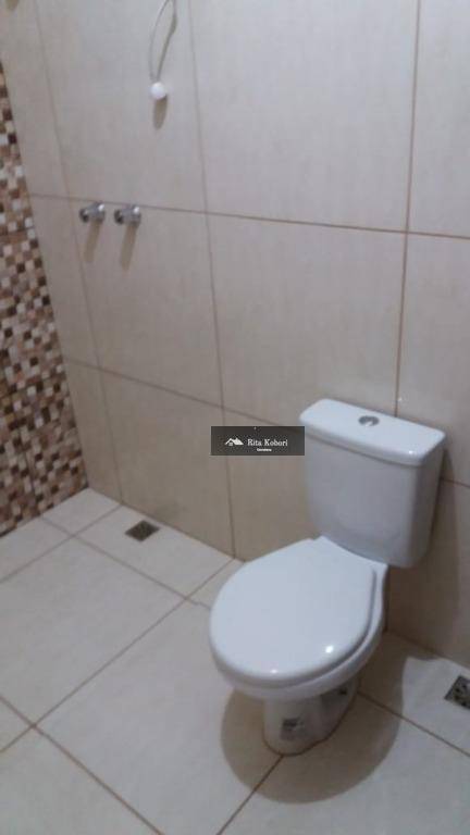 Casa de Condomínio à venda com 4 quartos, 196m² - Foto 9