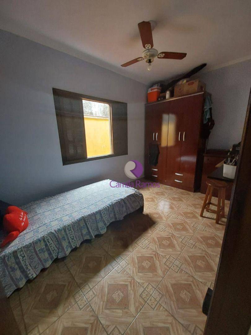 Casa à venda com 4 quartos, 210m² - Foto 19