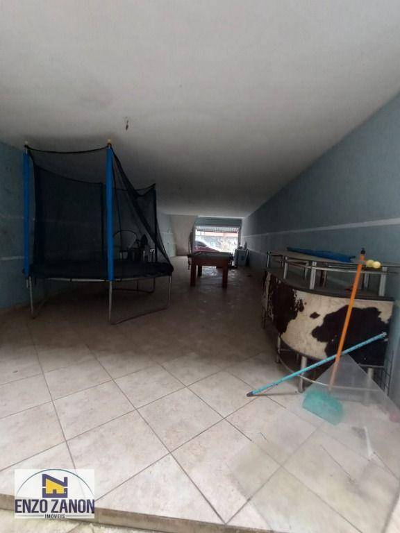 Sobrado à venda com 6 quartos, 328m² - Foto 42