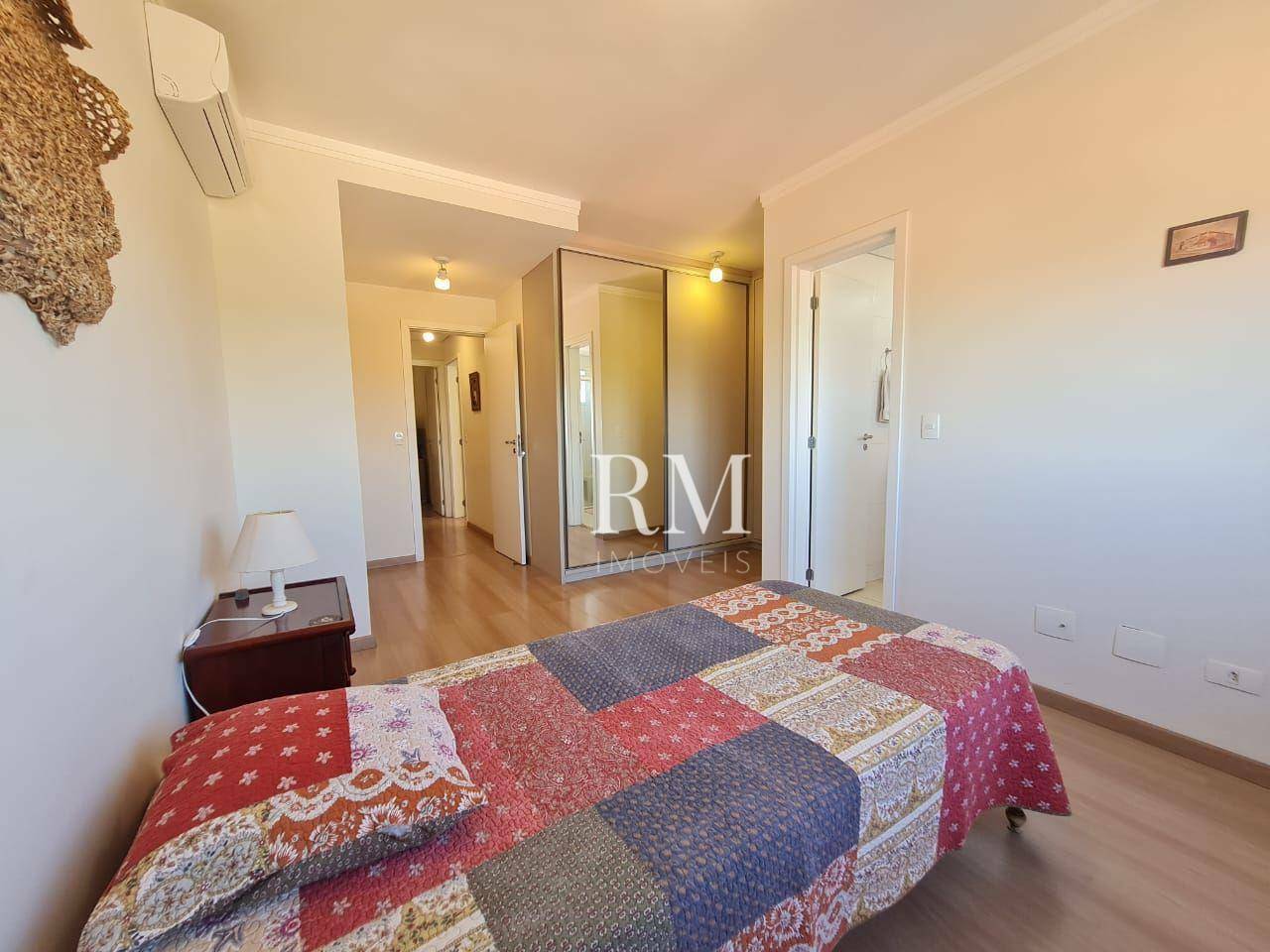 Apartamento à venda com 3 quartos, 145m² - Foto 19