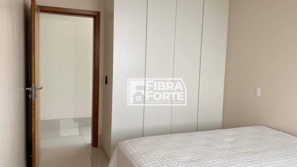 Casa de Condomínio à venda com 4 quartos, 330m² - Foto 20