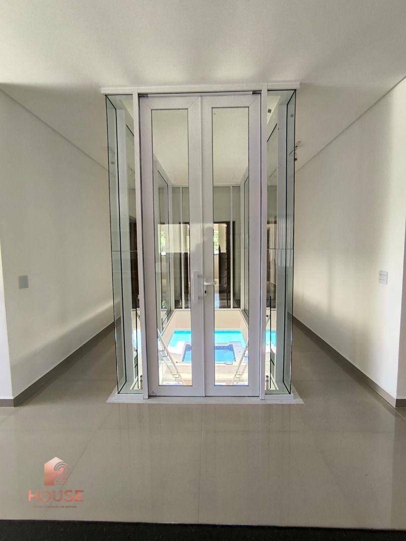 Casa de Condomínio à venda com 5 quartos, 600m² - Foto 44