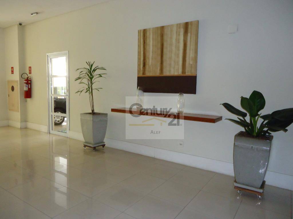 Apartamento para alugar com 2 quartos, 81m² - Foto 43