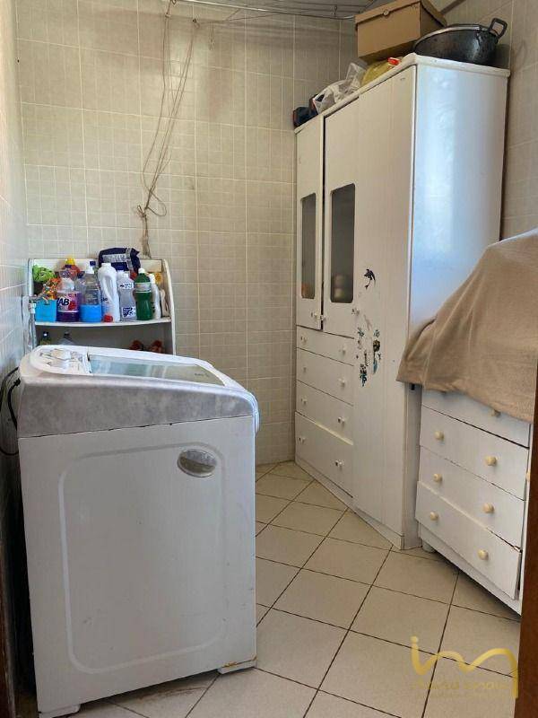 Apartamento à venda com 3 quartos, 100m² - Foto 13