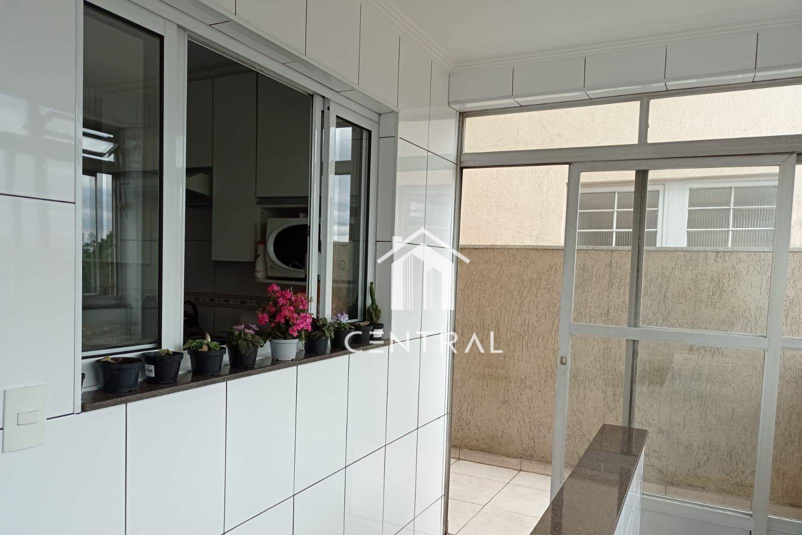 Sobrado à venda com 3 quartos, 248m² - Foto 12