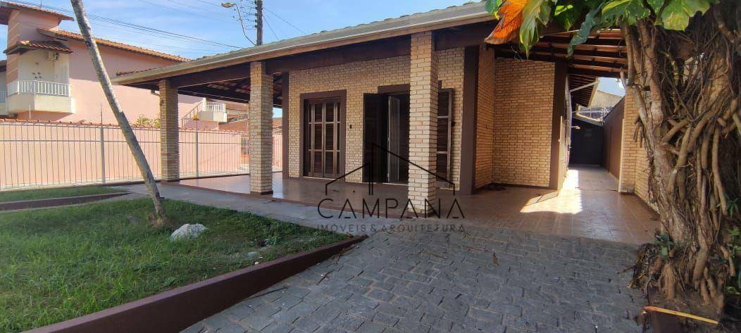 Casa à venda com 3 quartos, 170m² - Foto 1