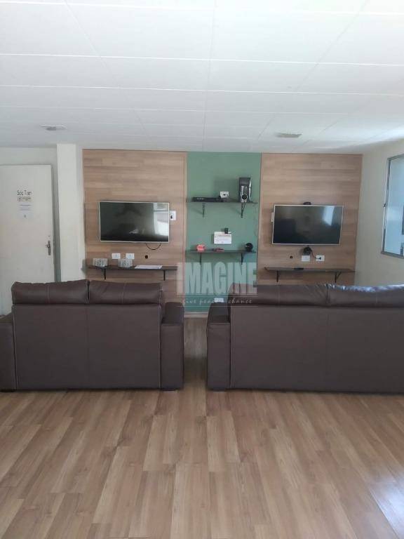 Apartamento à venda com 2 quartos, 65m² - Foto 34