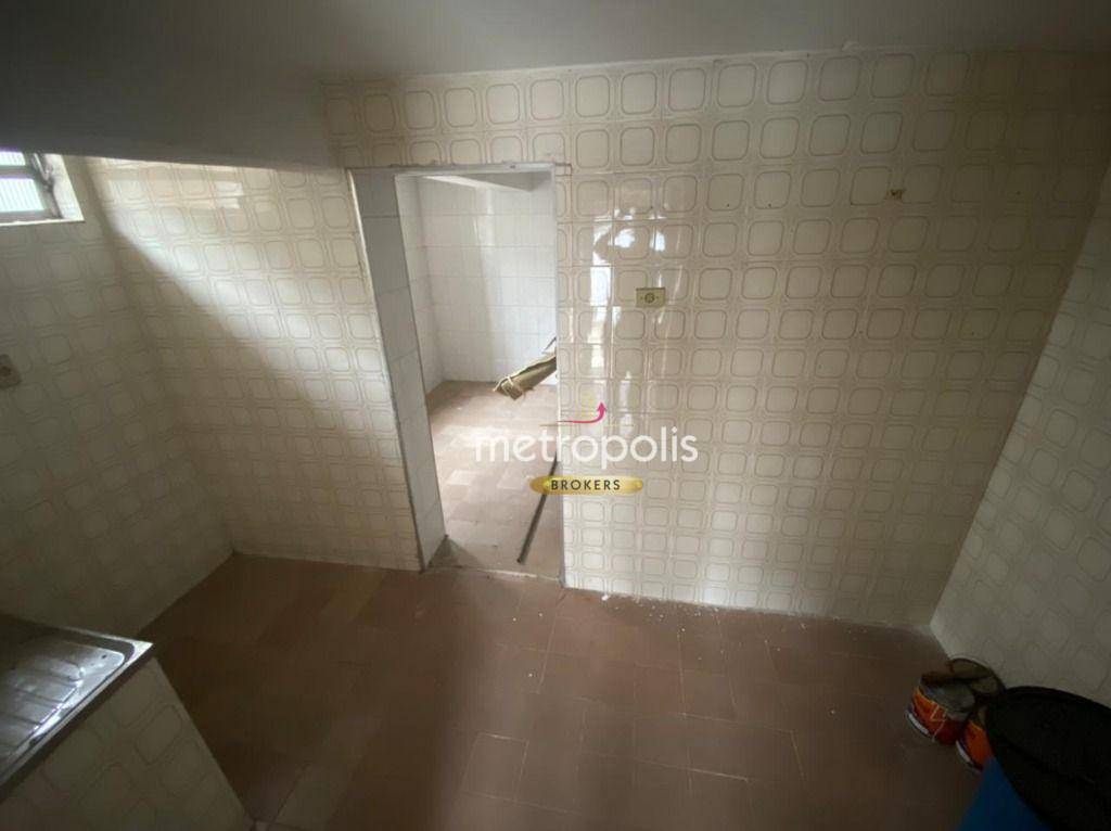 Casa à venda com 2 quartos, 200m² - Foto 16