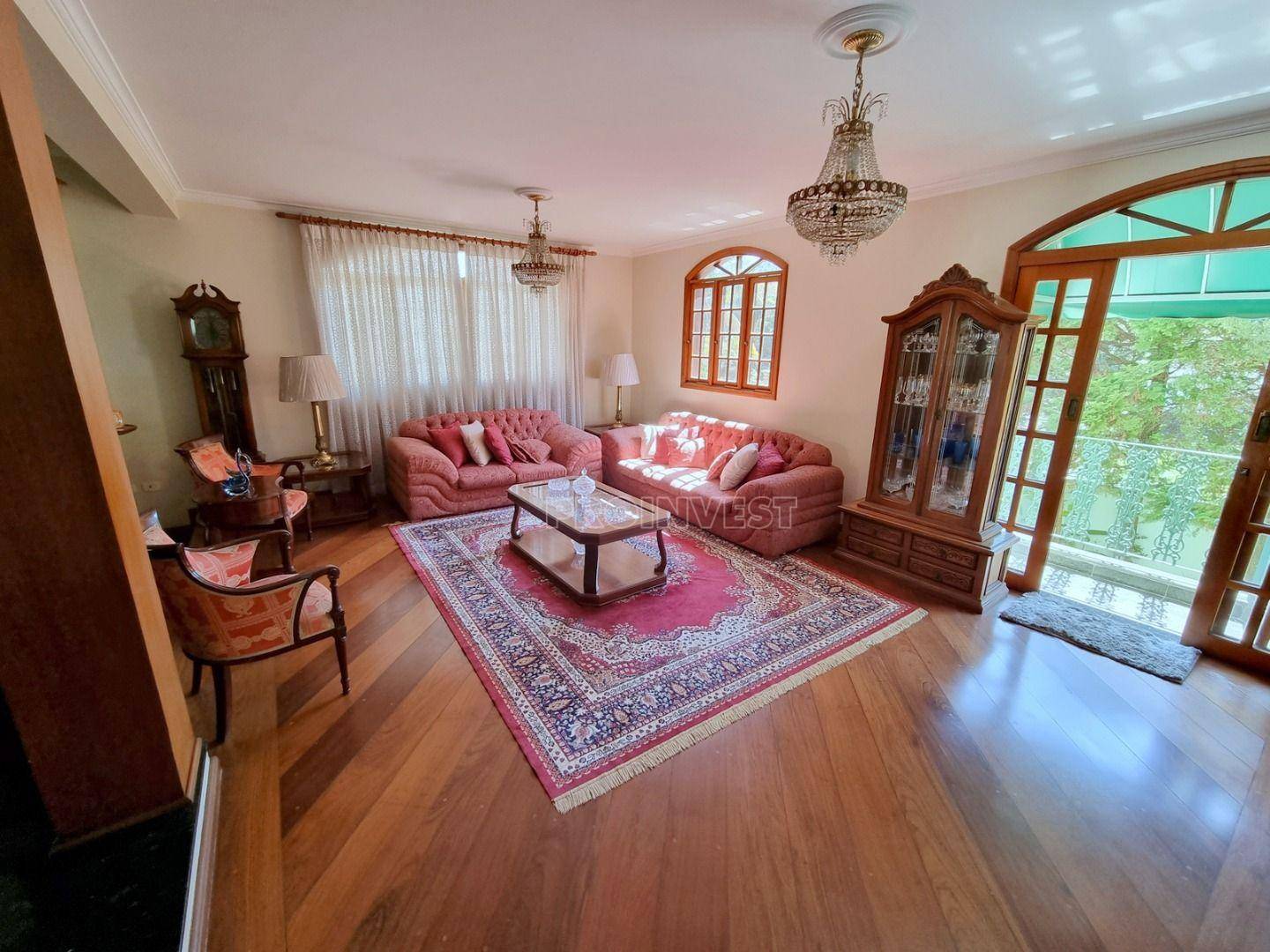 Casa de Condomínio à venda com 4 quartos, 500m² - Foto 1