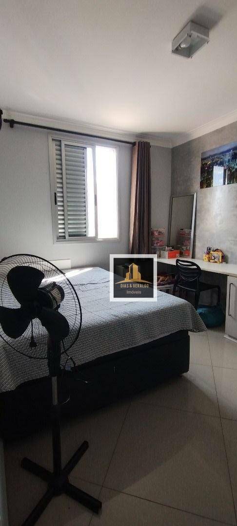 Apartamento à venda com 4 quartos, 102m² - Foto 29