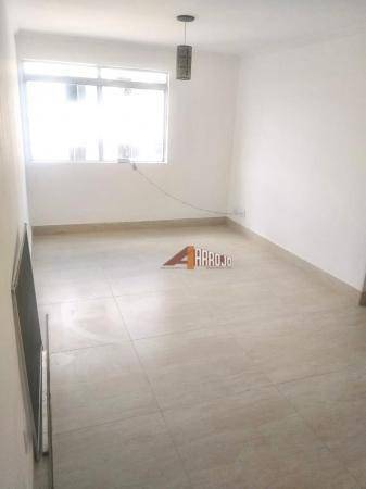 Apartamento à venda com 3 quartos, 70m² - Foto 1