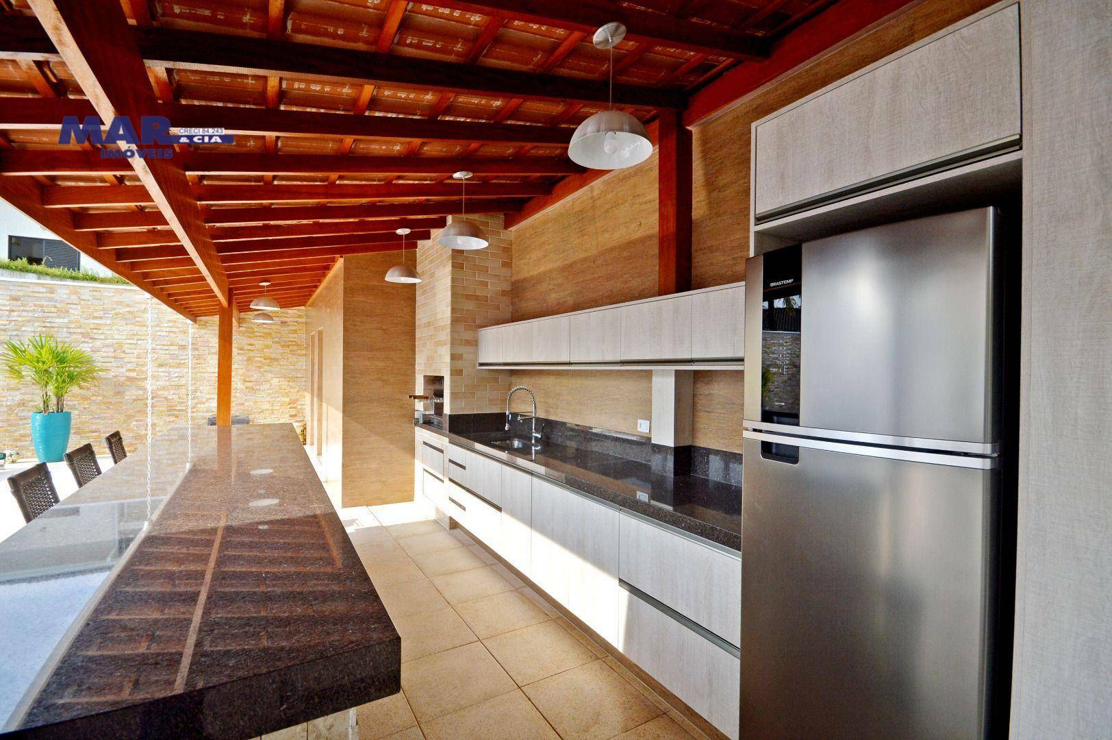 Casa à venda com 6 quartos, 500m² - Foto 14