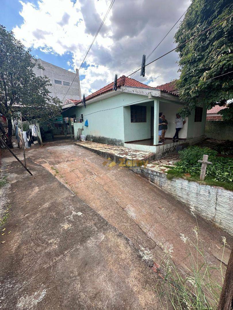 Casa à venda com 3 quartos, 325M2 - Foto 8