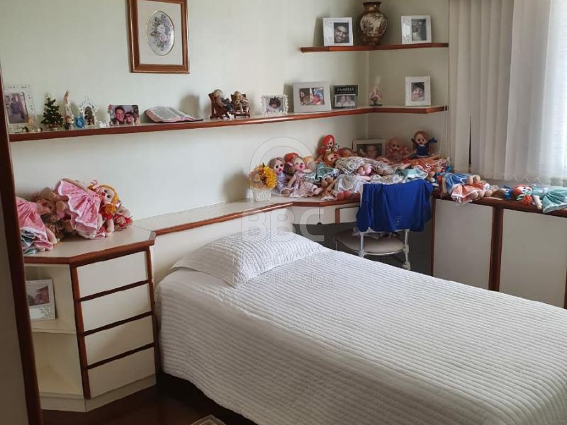 Apartamento à venda com 3 quartos, 170m² - Foto 16