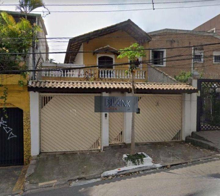 Casa à venda e aluguel com 6 quartos, 200m² - Foto 1