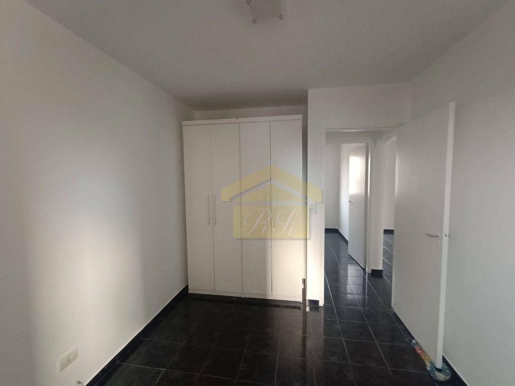 Apartamento à venda com 3 quartos, 66m² - Foto 8