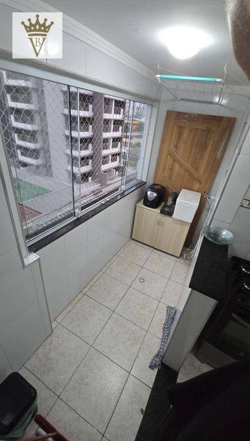 Apartamento à venda com 2 quartos, 50m² - Foto 3