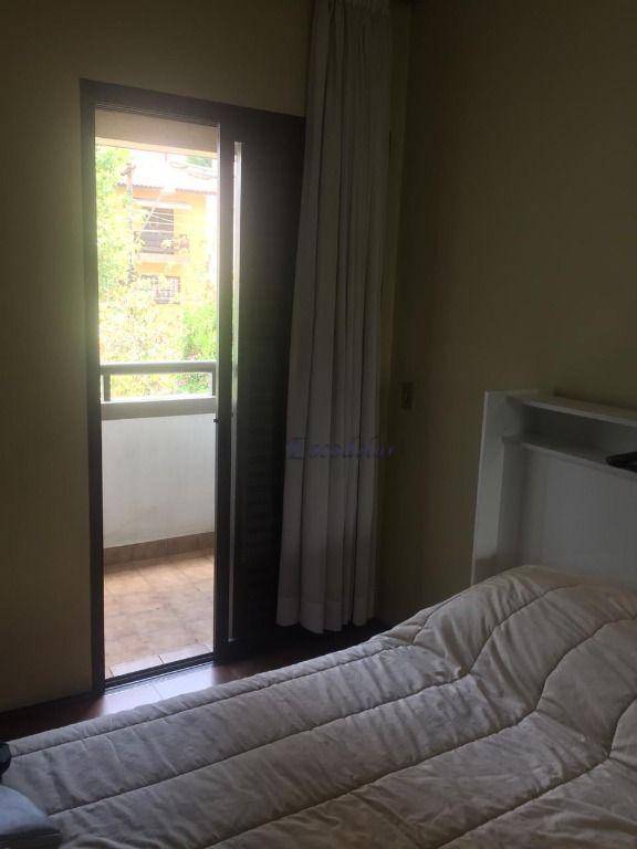 Apartamento à venda com 3 quartos, 74m² - Foto 17