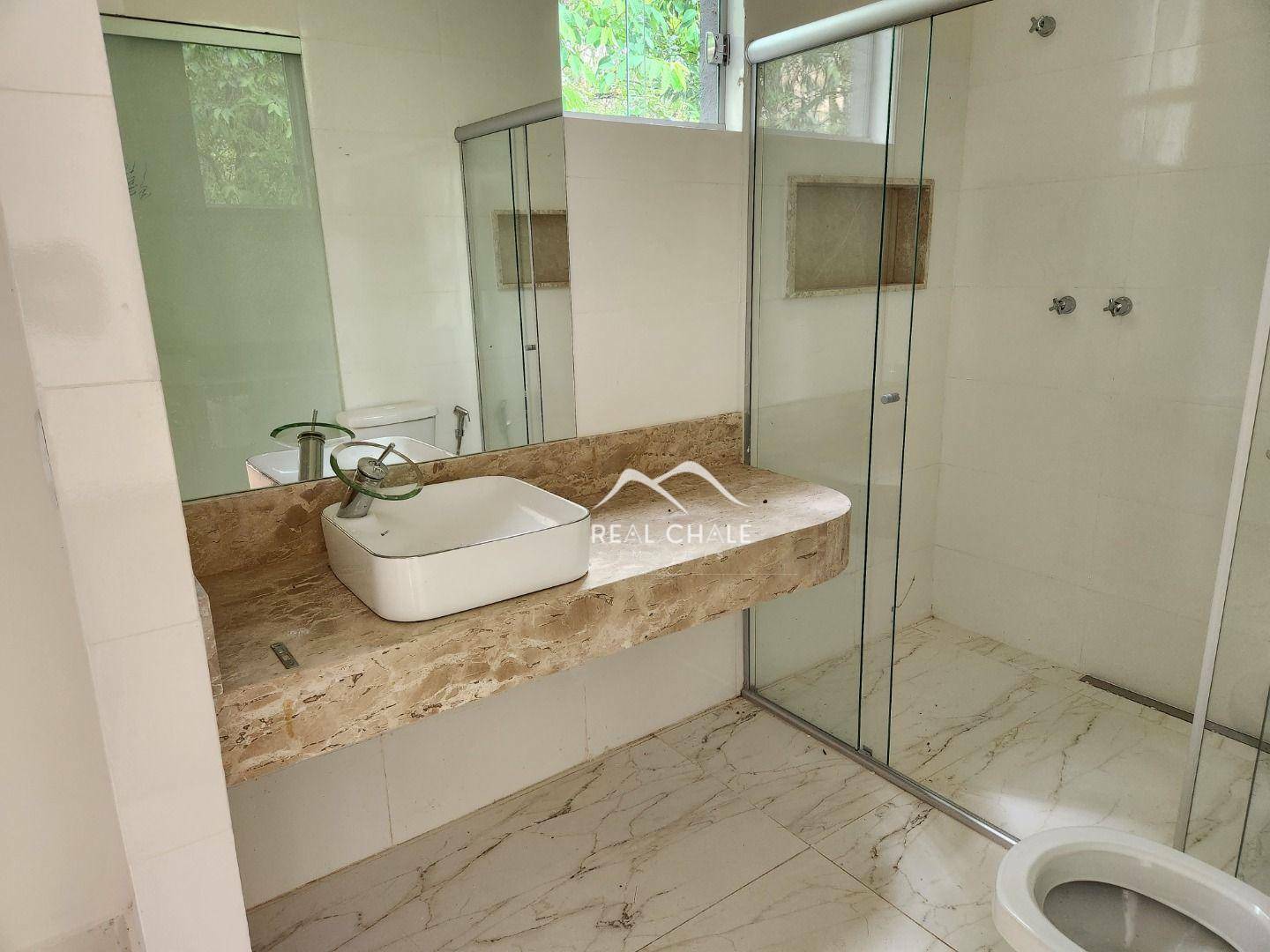 Casa de Condomínio à venda com 3 quartos, 270m² - Foto 13