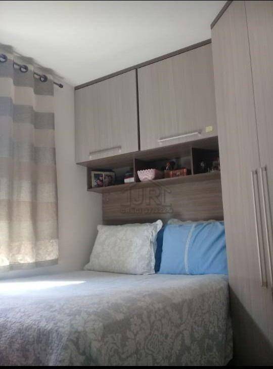 Apartamento à venda com 2 quartos, 47m² - Foto 4