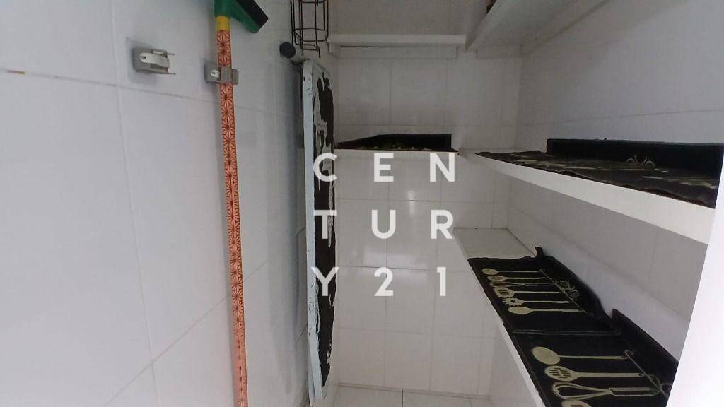 Apartamento para alugar com 3 quartos, 95m² - Foto 14