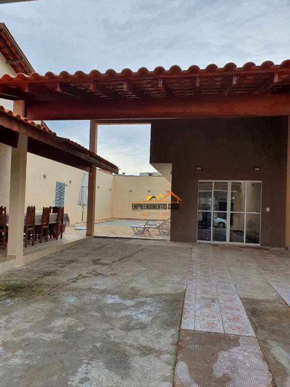 Casa à venda com 2 quartos, 128m² - Foto 2