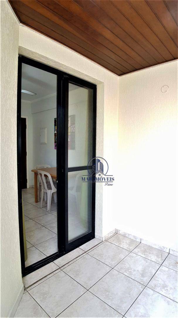 Apartamento à venda com 2 quartos, 75m² - Foto 7