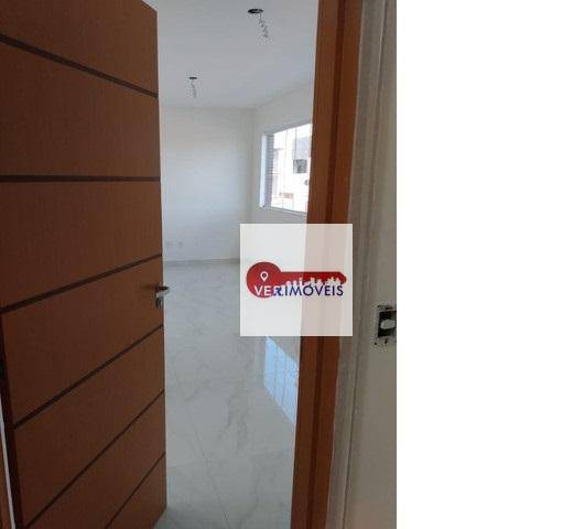 Apartamento à venda com 3 quartos, 68m² - Foto 3