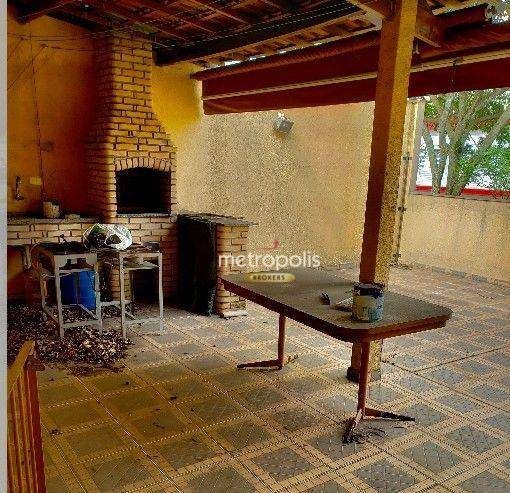 Sobrado à venda e aluguel com 4 quartos, 250m² - Foto 12