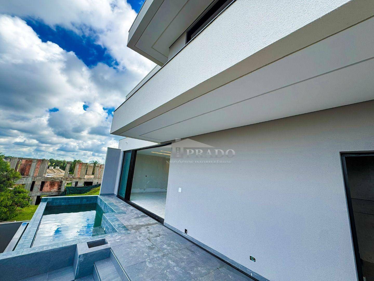Casa à venda com 4 quartos, 347m² - Foto 22