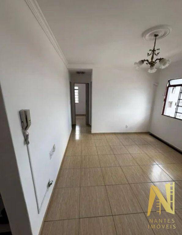 Apartamento à venda com 2 quartos, 69m² - Foto 6